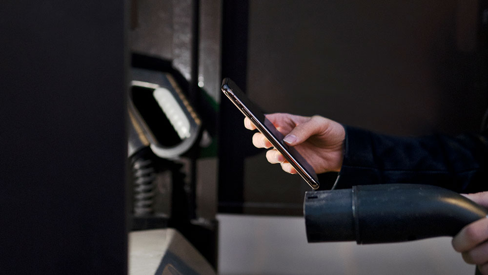 slimme-laadpaal-laden-i